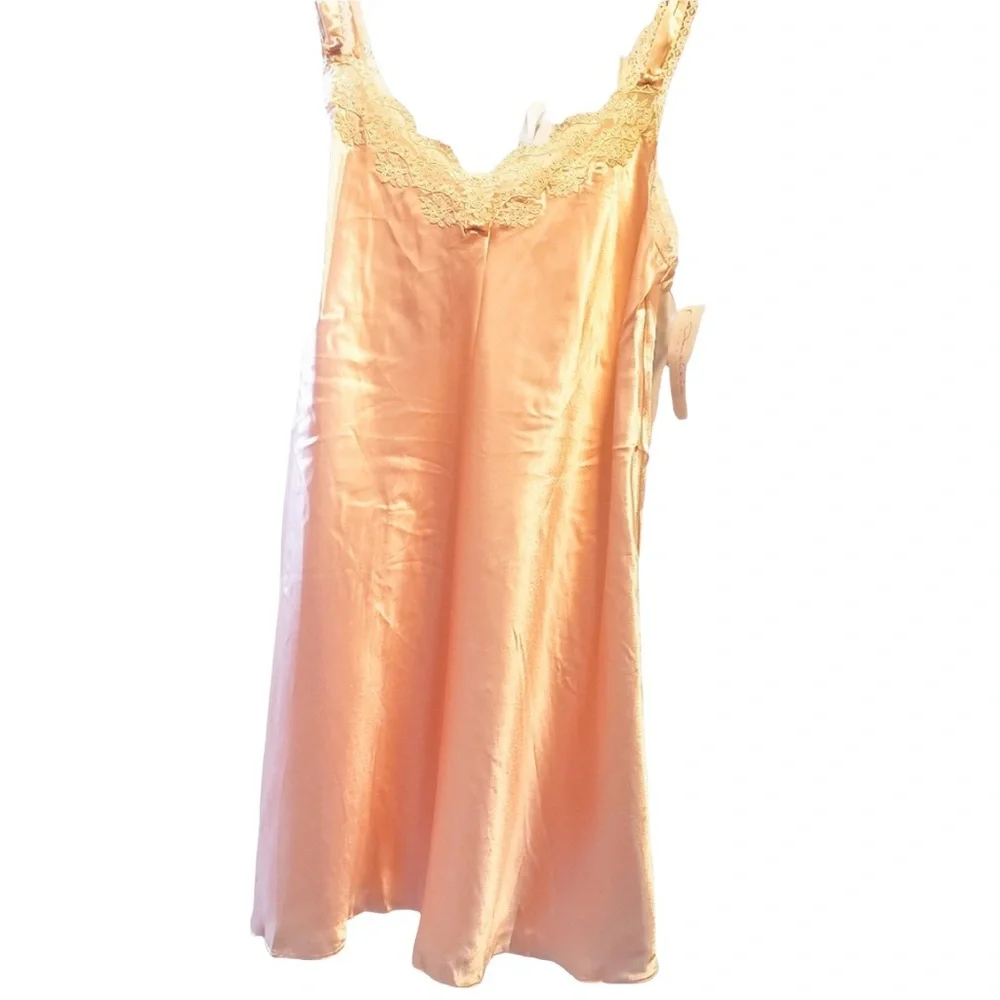 Oscar de la Renta Pink Label Slip Sleepwear - Picture 2 of 6